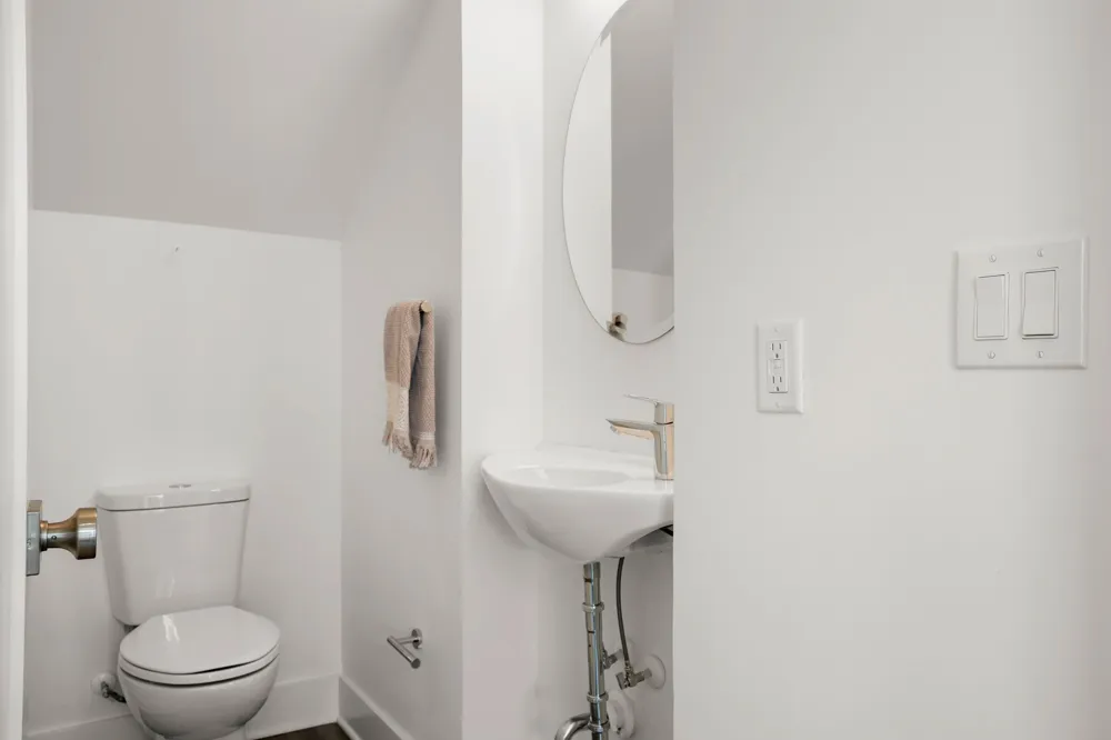 2111 Prather Lane #1 Austin, TX 78704