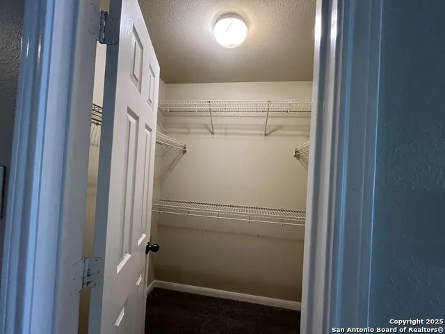112 HAPPY TRL Cibolo, TX 78108