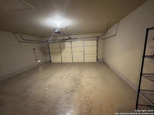112 HAPPY TRL Cibolo, TX 78108