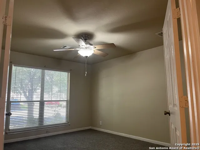 112 HAPPY TRL Cibolo, TX 78108