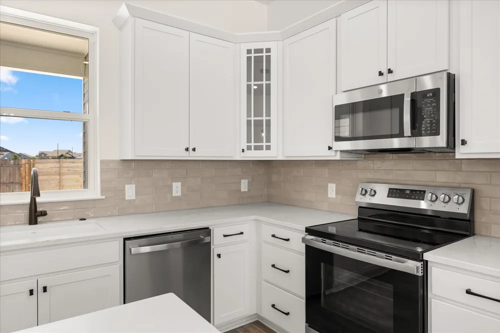 802 S Creek Street #101 Fredericksburg, TX 78624