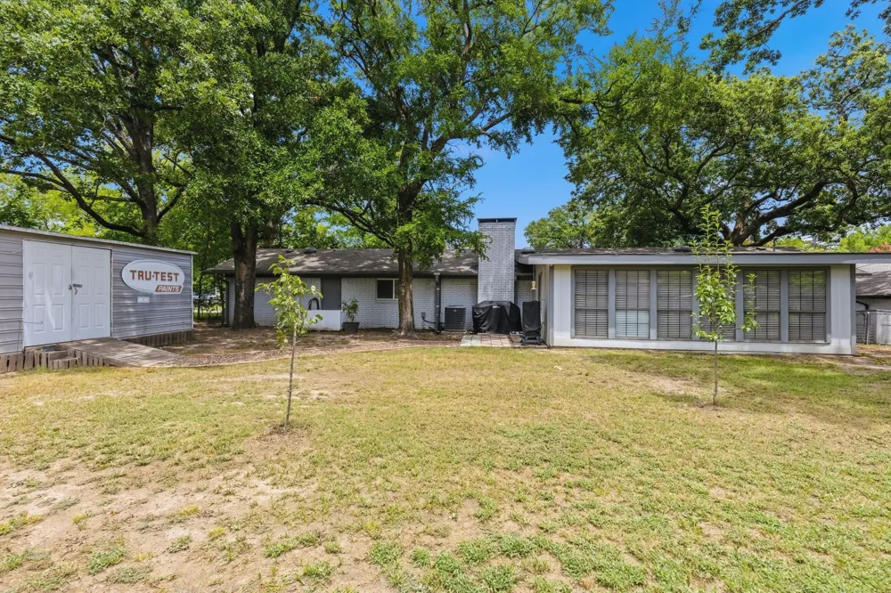 3007 Tanglewood Drive Commerce, TX 75428