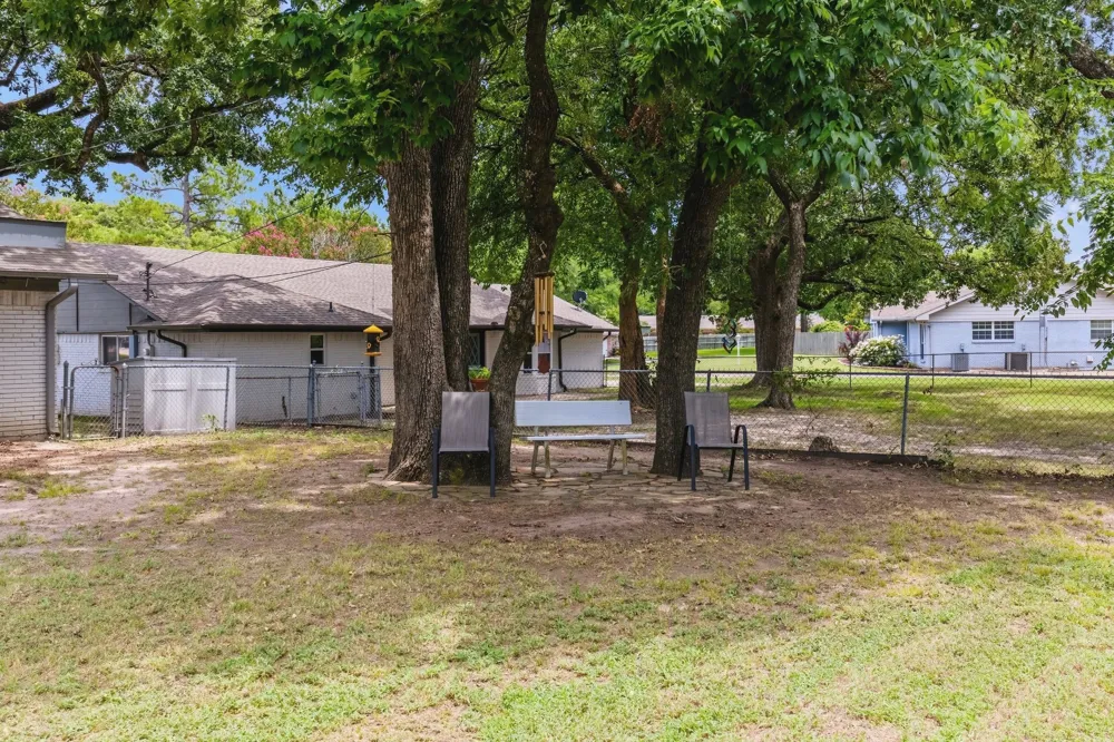 3007 Tanglewood Drive Commerce, TX 75428