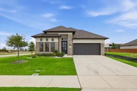787 Cedarwood Court