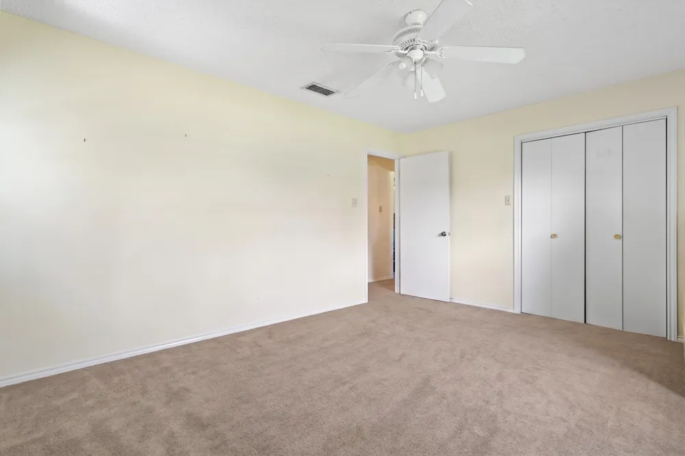 1282 Rs County Road 3325 Emory, TX 75440