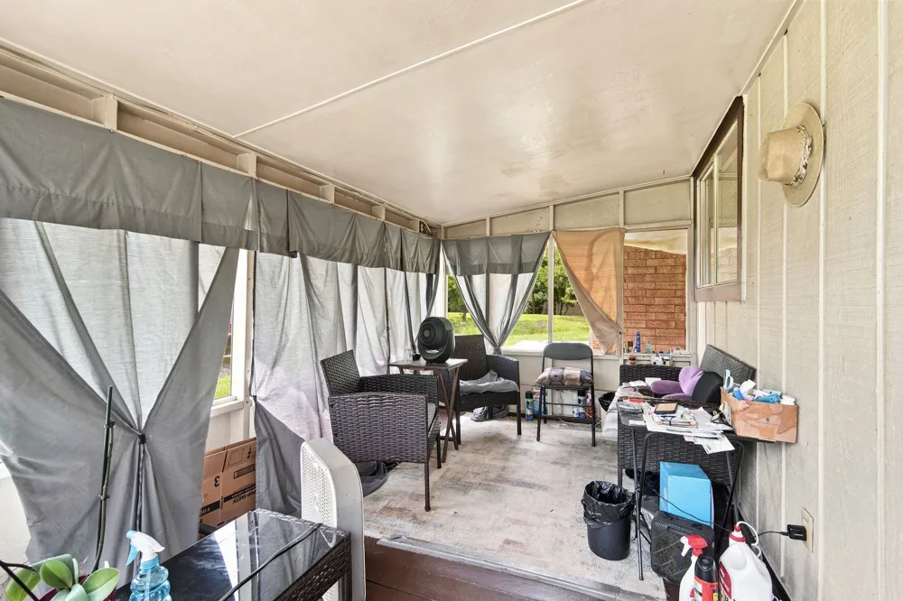 1255 Fm 667 Purdon, TX 76679