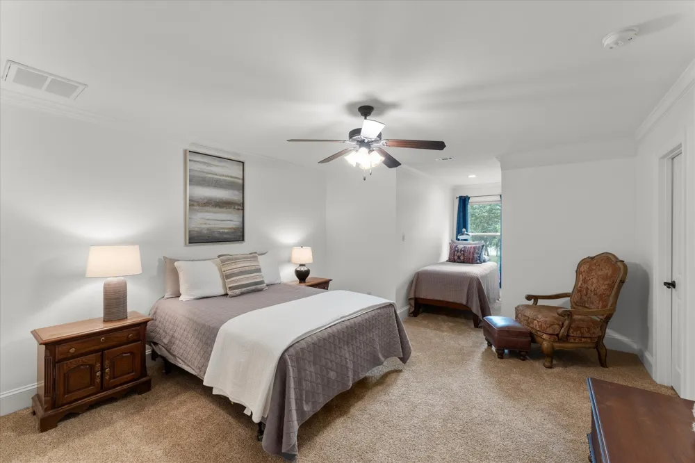 940 Private Road 5980 Yantis, TX 75497