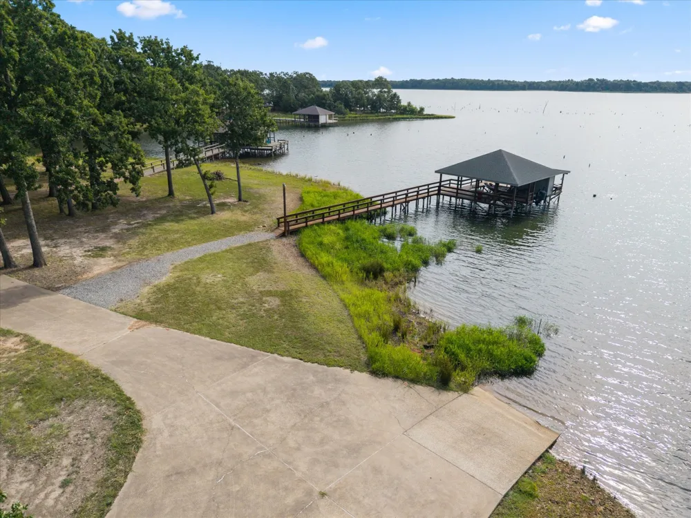 940 Private Road 5980 Yantis, TX 75497