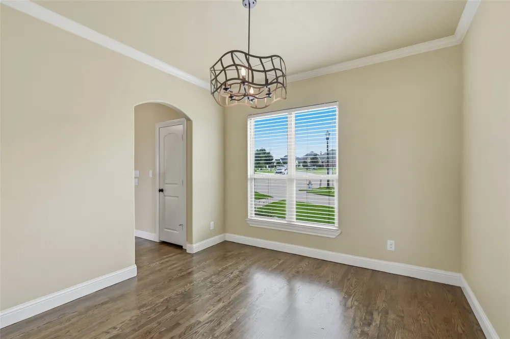 1200 Eagle Glen Pass Gunter, TX 75058