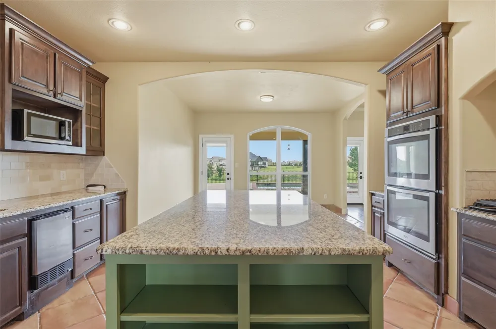 1200 Eagle Glen Pass Gunter, TX 75058