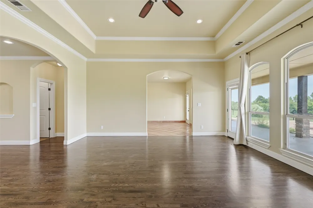1200 Eagle Glen Pass Gunter, TX 75058