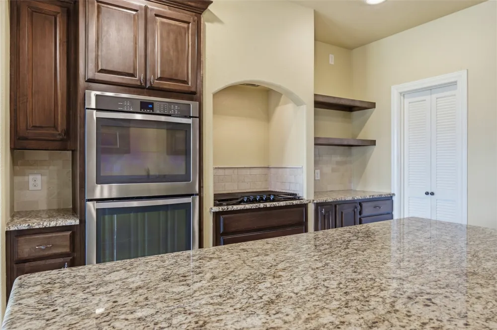 1200 Eagle Glen Pass Gunter, TX 75058
