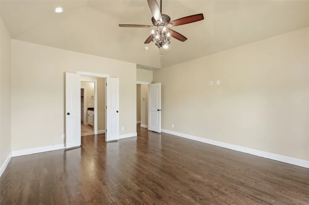 1200 Eagle Glen Pass Gunter, TX 75058