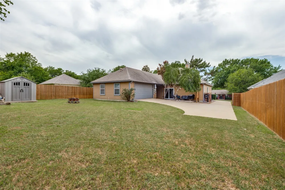 514 1st Street Midlothian, TX 76065