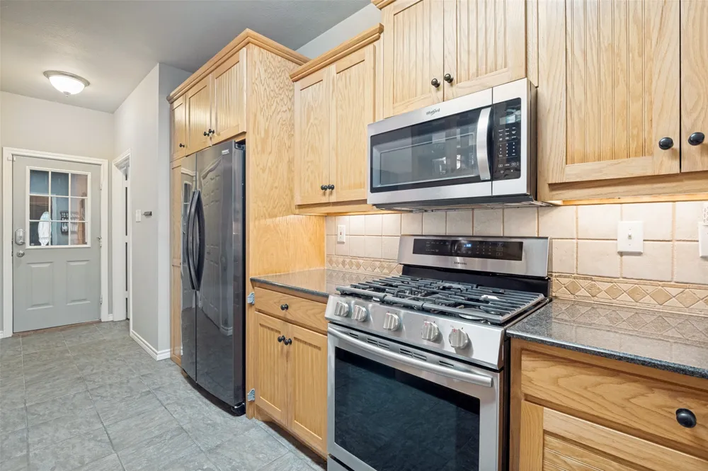 514 1st Street Midlothian, TX 76065