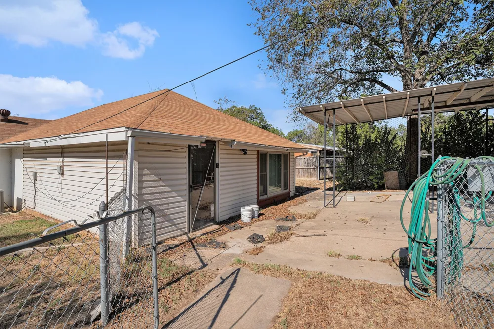 116 Lakeshore Trail Whitney, TX 76692
