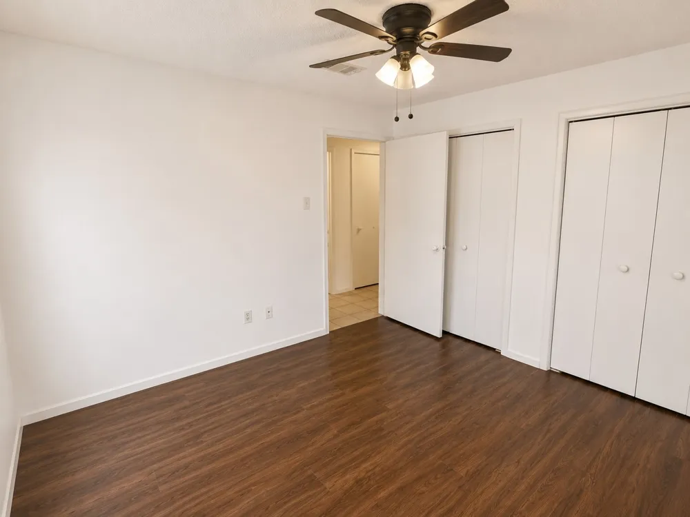 5410 Kings Manor Drive Lake Dallas, TX 75065