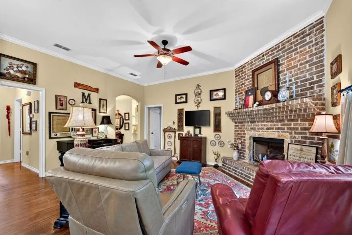 18706 Quiet Anchor Lane Flint, TX 75762