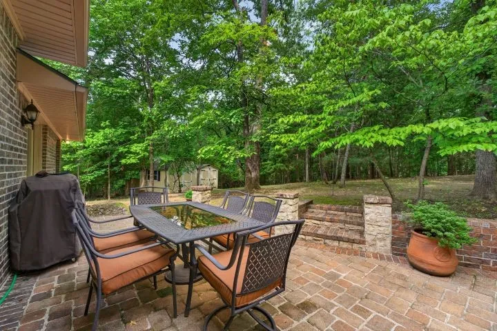 18706 Quiet Anchor Lane Flint, TX 75762