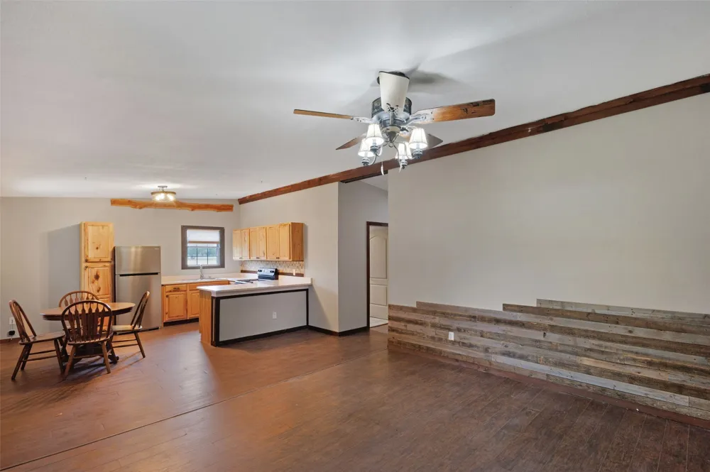 11054 County Road 2464 Poetry, TX 75160
