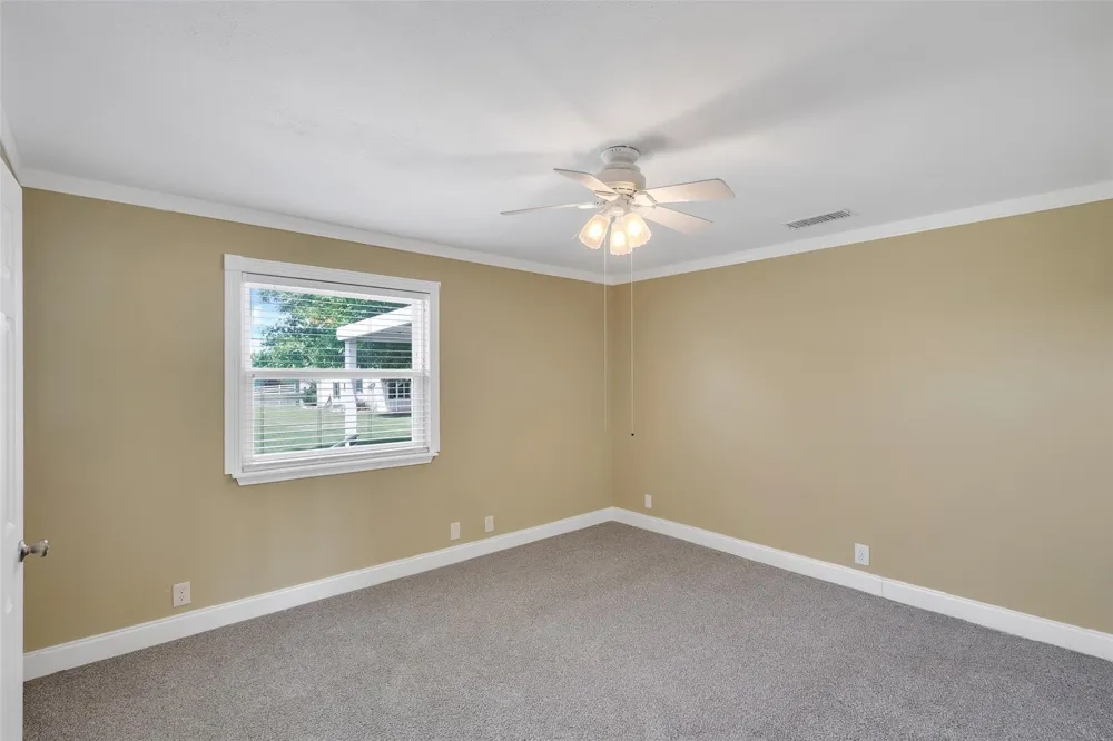 11054 County Road 2464 Poetry, TX 75160