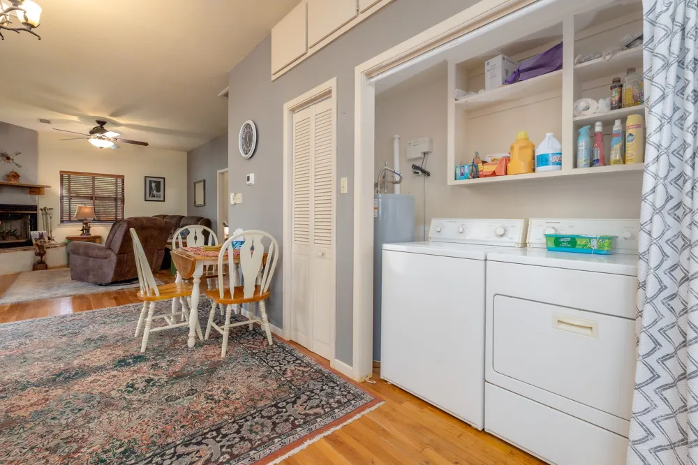 141 Pennington Street #B Buffalo Gap, TX 79508