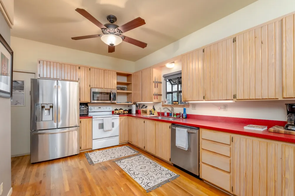141 Pennington Street #B Buffalo Gap, TX 79508