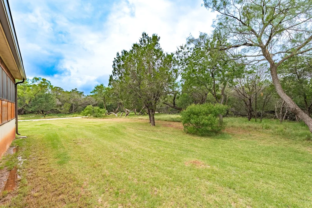 141 Pennington Street #B Buffalo Gap, TX 79508