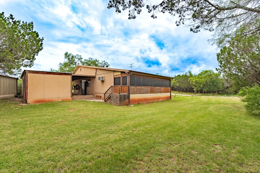 141 Pennington Street #B Buffalo Gap, TX 79508