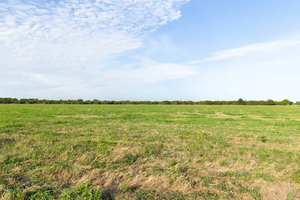 CR 200 Stephenville, TX 76401