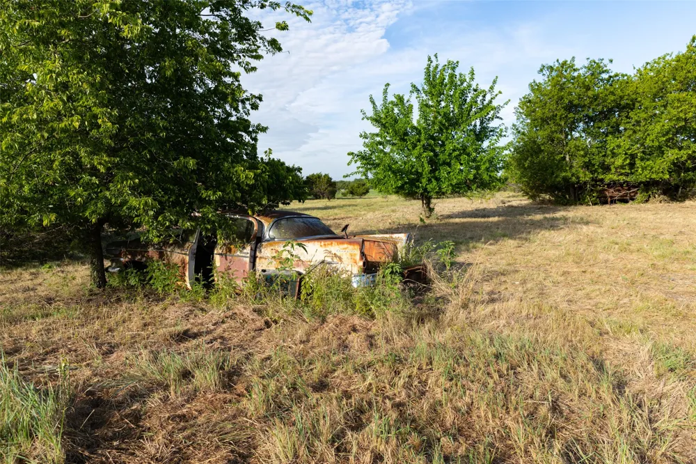 CR 200 Stephenville, TX 76401