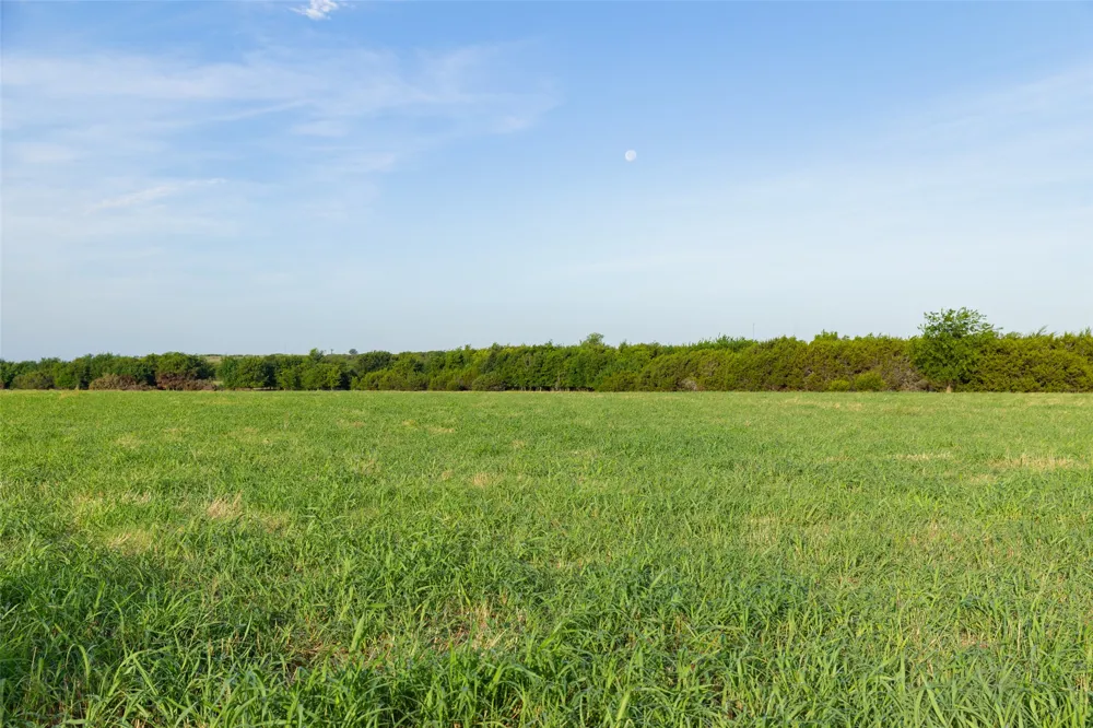 CR 200 Stephenville, TX 76401