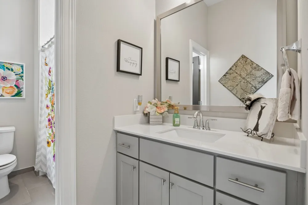302 Nursery Lane #104 Fort Worth, TX 76114