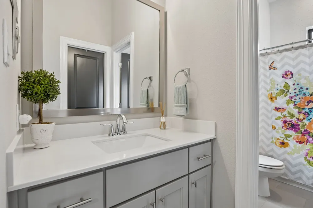 302 Nursery Lane #104 Fort Worth, TX 76114