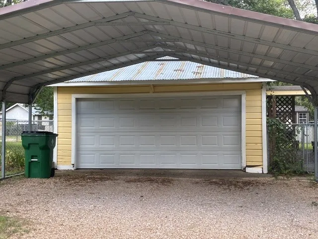 102 E 14th Street Joshua, TX 76058