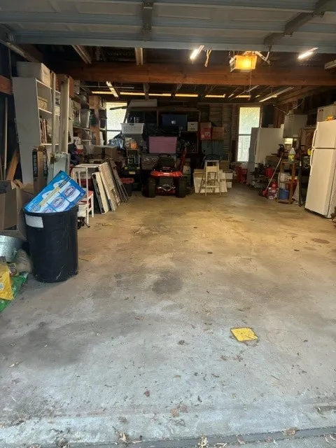 102 E 14th Street Joshua, TX 76058