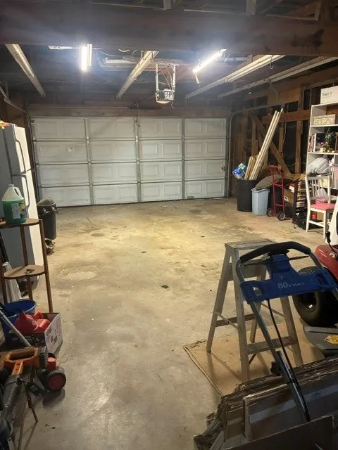 102 E 14th Street Joshua, TX 76058