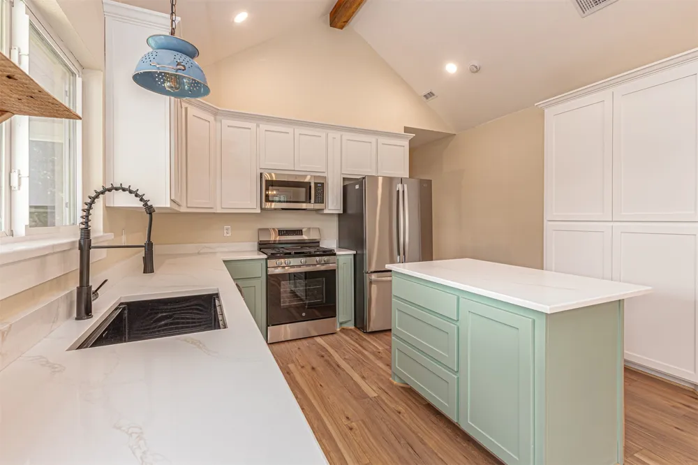 230 RS County Road 1530 East Tawakoni, TX 75472