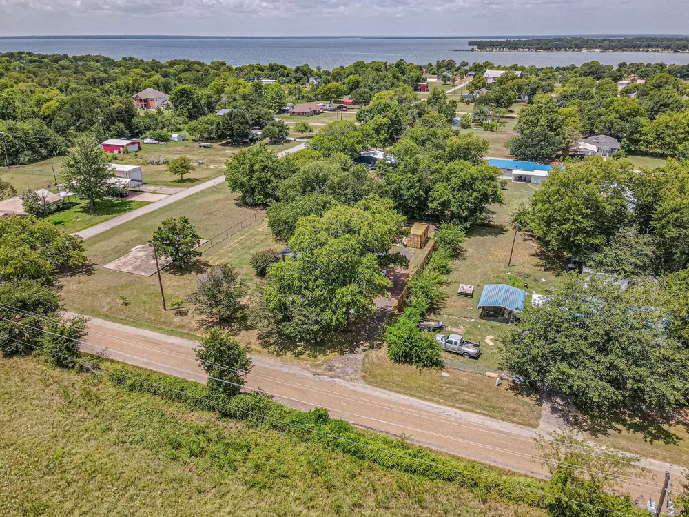230 RS County Road 1530 East Tawakoni, TX 75472