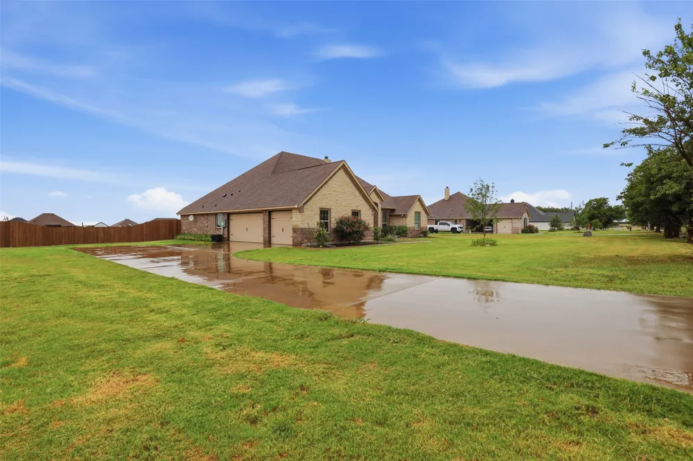 265 County Road 1105 Rio Vista, TX 76093