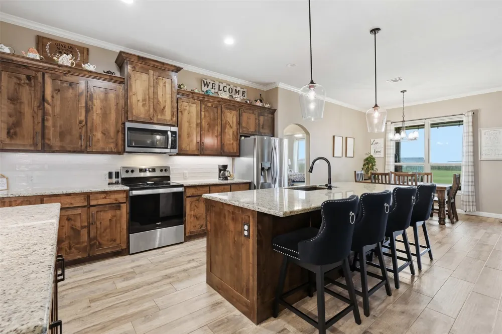 265 County Road 1105 Rio Vista, TX 76093