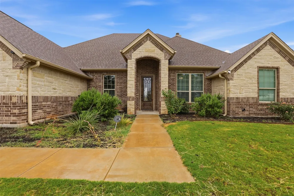 265 County Road 1105 Rio Vista, TX 76093