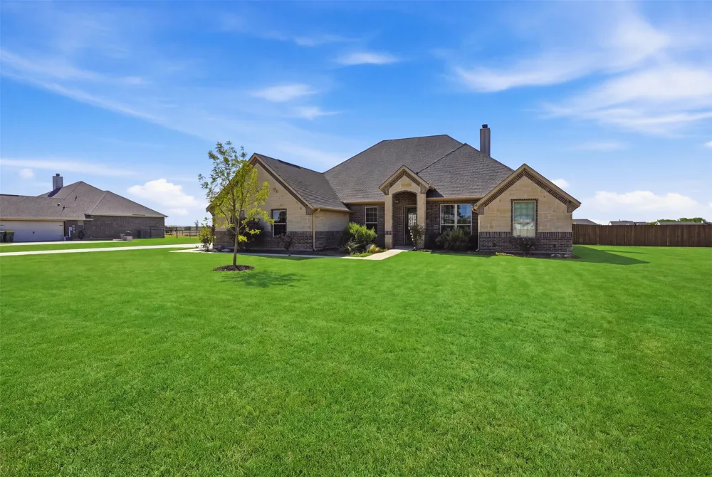 265 County Road 1105 Rio Vista, TX 76093