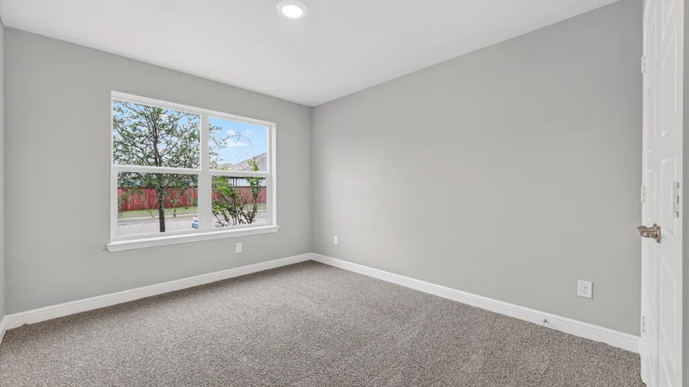 1416 CANTERBURY TRAIL DeSoto, TX 75115