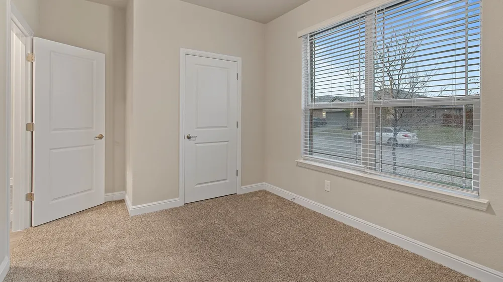 117 RINGTRAIL DRIVE Rhome, TX 76078