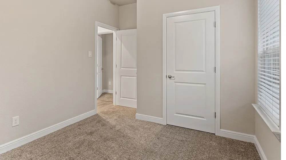 117 RINGTRAIL DRIVE Rhome, TX 76078