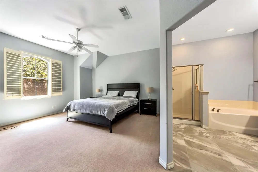 619 Rosemead Drive Euless, TX 76039