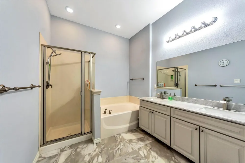 619 Rosemead Drive Euless, TX 76039