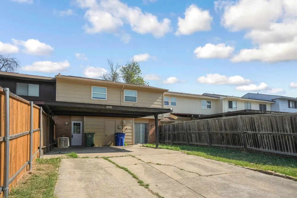 2203 Sheraton Drive Carrollton, TX 75007