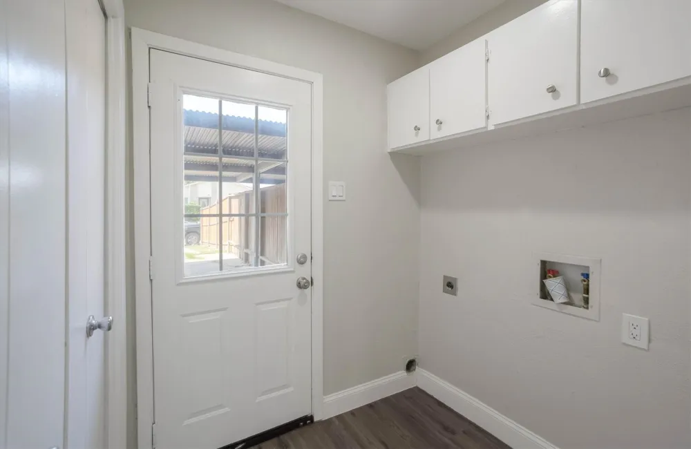 2203 Sheraton Drive Carrollton, TX 75007